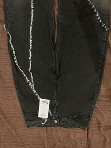 Distressed y2k jeans