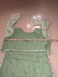 Lakhnavi  Green Embroidered Kurta
