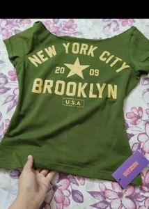 Green Off-Shoulder Graphic Tee