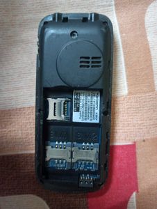 Karbonn K202+ Feature Phone