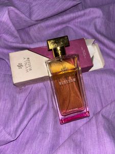 HVNLY Blossom Perfume - Exquisite Scent