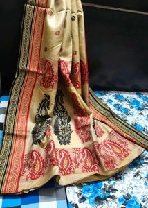 Elegant Silk Beige Zari Thread Embroidered Saree