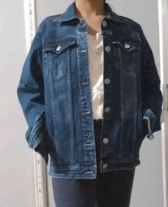 Levi's Denim Jacket (Brand New)