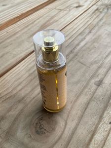 GUESS Women Seductive Body Mist