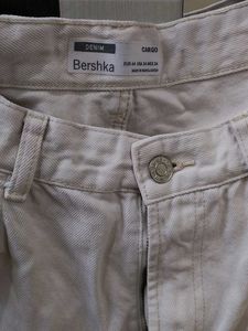 Beige offwhite Cargo Pants