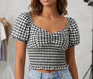 Gingham Puff Sleeve Crop Top