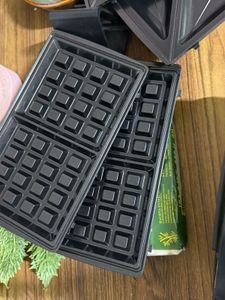 3 in 1 Milton Sandwich Maker &amp; Waffle