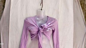 I. Cute Lavender Tie-Front Crop Top