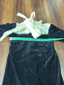Black velvet dress for 6-8yrs