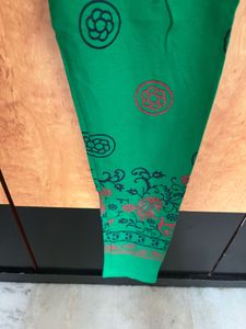 New Green Printed Leggings