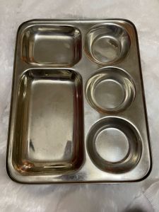 Heavy 5 compartments steel plate