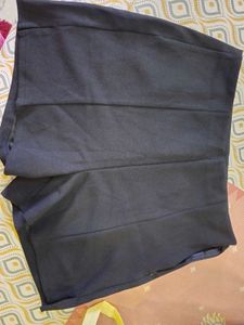 Stylish Black High-Waisted Pants