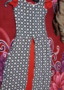 Stylish Printed Kurta with Red Underlay