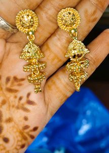 Elegant Gold Necklace &amp; Earring Set