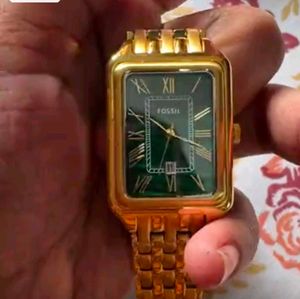 FOSSIL RAQUEL – VINTAGE ELEGANCE WITH MODERN CHARM
