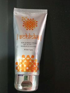 Scholka Sun Screen Cream SPF 30 PA+++