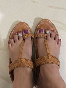 Kolhapuri Chappal