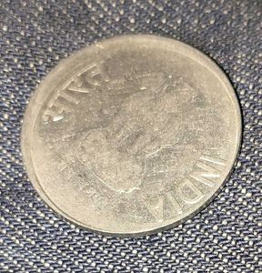 Indian 2 Rupees Edge Error Coin 2015