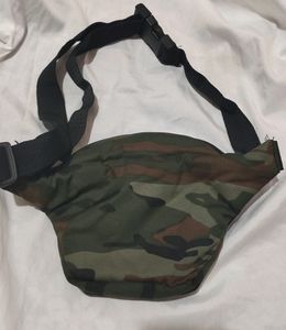 Camouflage Waist Bag (Unisex)
