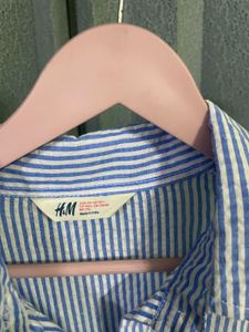 women’s Striped H&amp;M Button-Down Shirt
