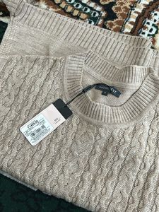 Sleeveless Knit Top