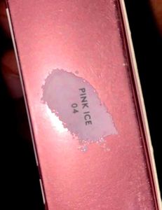 Fenty Beauty Diamond Bomb Highlighter