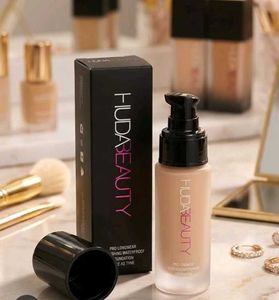 Huda Beauty Foundation - Longwear & Waterproof