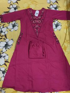 Embroidered Pink Kurta Set