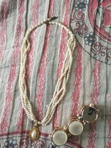 Elegant Pearl Necklace & Earrings Set