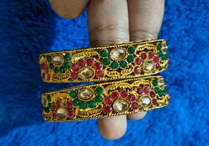 Elegant Gold-Plated Bangle Set