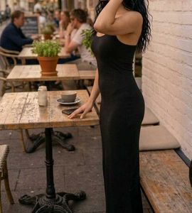 Chic Black Ribbed Maxi Dress