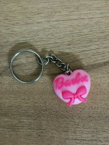 HELLO KITTY &amp; BARBIE KEYCHAIN SET