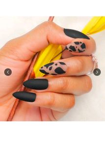 Press-On Nails Set with eyes curler