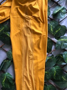Comfortable Yellow Leggings/Pants