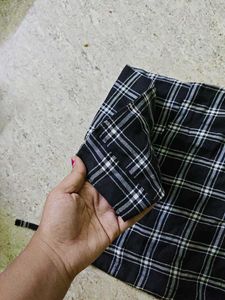 Checkered Crop Shirt