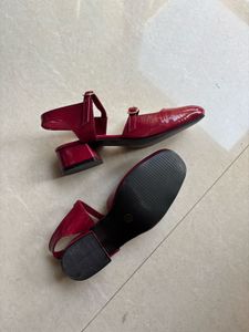 Chic Red Mary Jane Heels (EU 35)