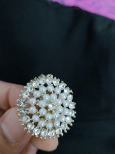 Totally New Beautiful Stone And Pearl Studded Ring