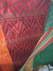 Elegant Green Saree with Ornate Border