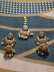 Stunning Kundan & Pearl Jewellery Set