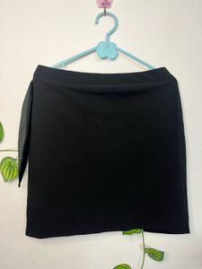 Chic Black Wrap Skirt