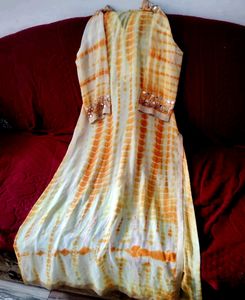Beautiful    Yellow Kurta For Women And Girls Size