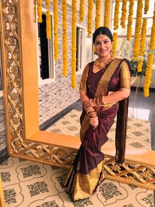 Elegant Maroon &amp; Gold Saree