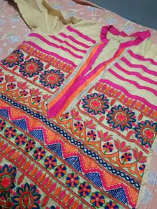 Embroidered Kurta Set