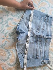 H&amp;M Light Wash Denim Shorts