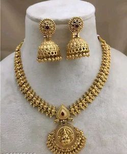 Golden Necklace Set....
