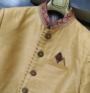 Elegant Gold Men's Ethnic indo-western kurta set