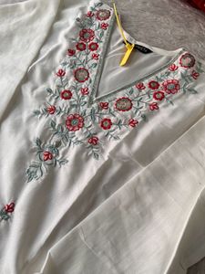 Elegant Embroidered Kurta with Dupatta