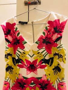 Bold Floral Print Sheath Dress