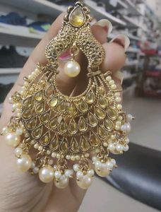 Earings For Womens. Like New.Good Condition.