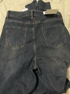 Dark Wash Wide-Leg Jeans